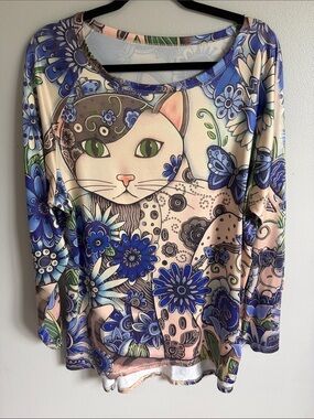 Plus Size Women's Floral Cat Print Long-Sleeve Top in Blue and Cream